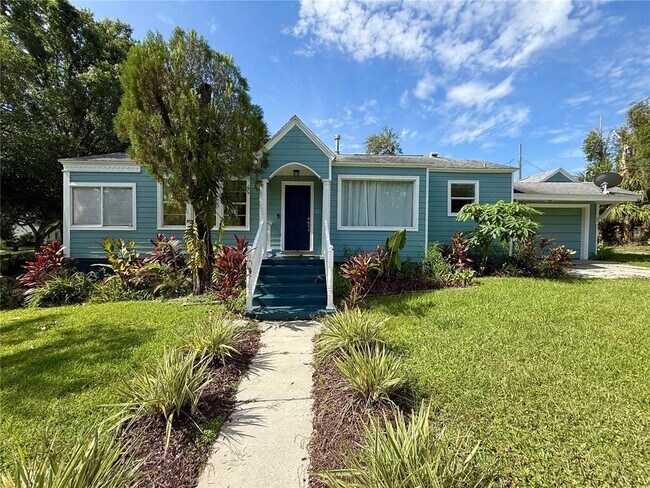 Primary Photo - 800 W Frances Ave