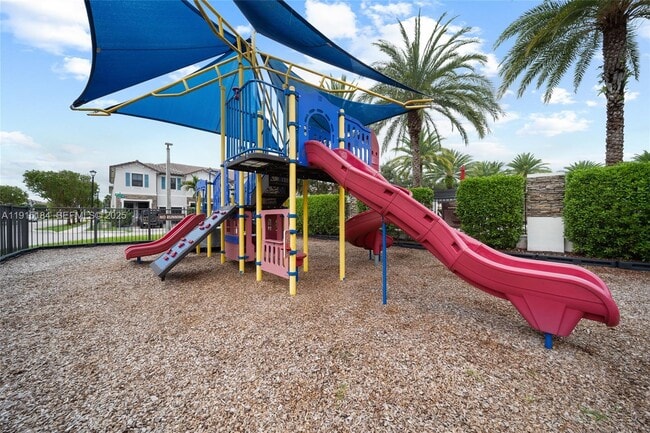 Building Photo - 15053 SW 115th Terrace