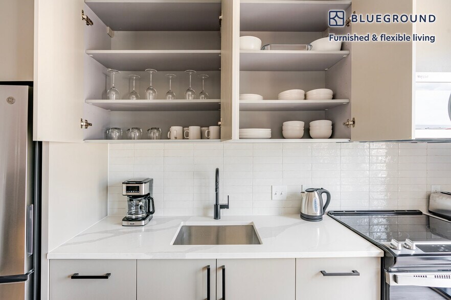 Building Photo - 1313 L St NW