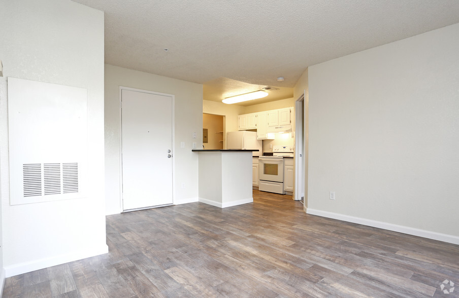 1BR,1BA 540SQ - Vista Oaks