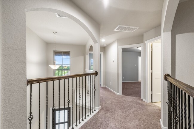 Building Photo - 4702 Primrose Valley Ln