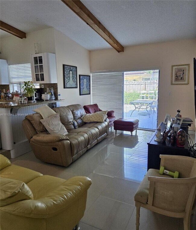 Building Photo - 10625 SW 127th Pl