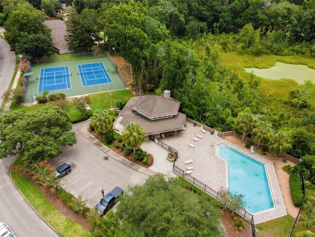 Building Photo - 4712 NW 80th Rd