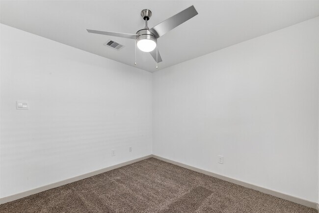 Building Photo - 2920 Stamford Hl Ln