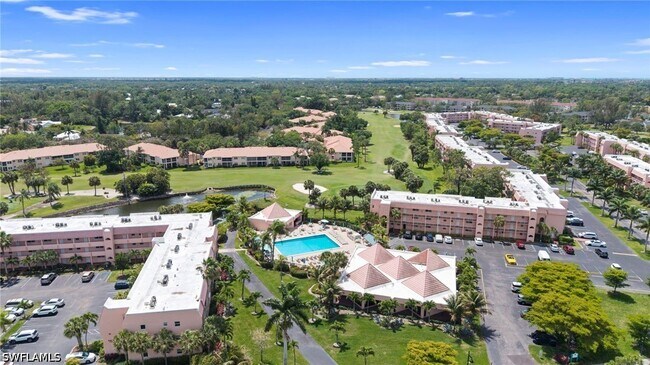 Building Photo - 400 Forest Lakes Blvd