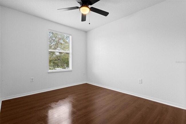 Building Photo - 4431 Ashburn Square Dr