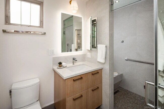 Building Photo - "Cozy 2-Bed Retreat in Chula Vista – Your Perfect California Haven! $500 OFF THE FIRST MONTH'S RE...