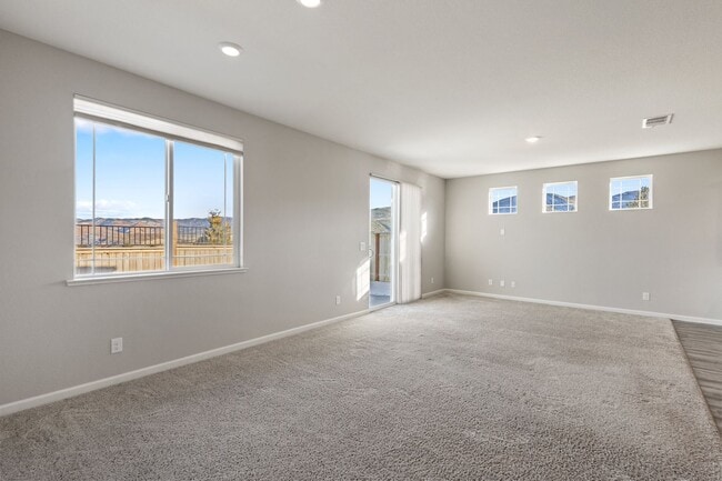 Building Photo - Newer South Reno Single Level House for Rent