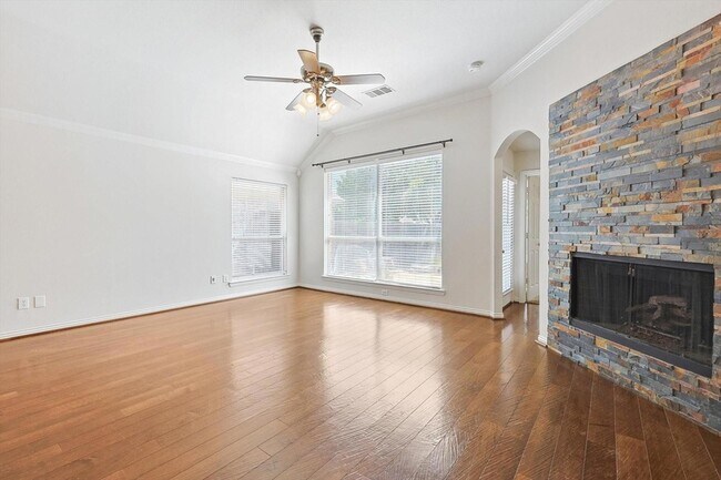 Building Photo - 3516 Sutters Way