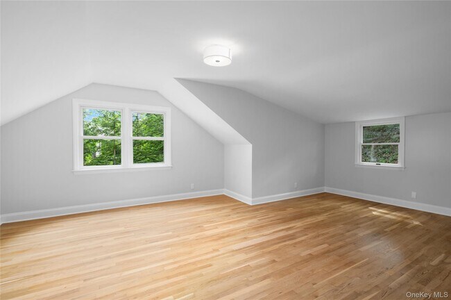 Building Photo - 19 Bonnie Way