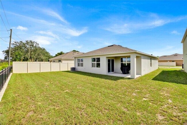 Building Photo - 1708 Buckeye Rd