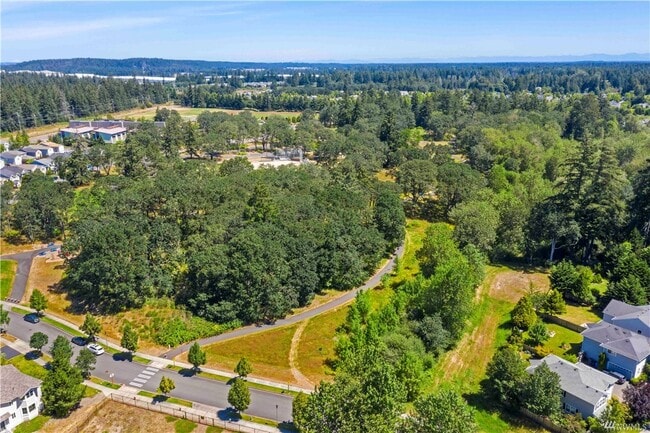 Building Photo - 2085 Bobs Hollow Ln