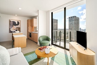 Building Photo - 11 NE 6th St