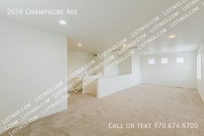 Building Photo - 2656 Champagne Ave