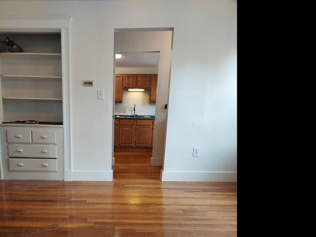 Building Photo - 1 bedroom in Quincy MA 02171