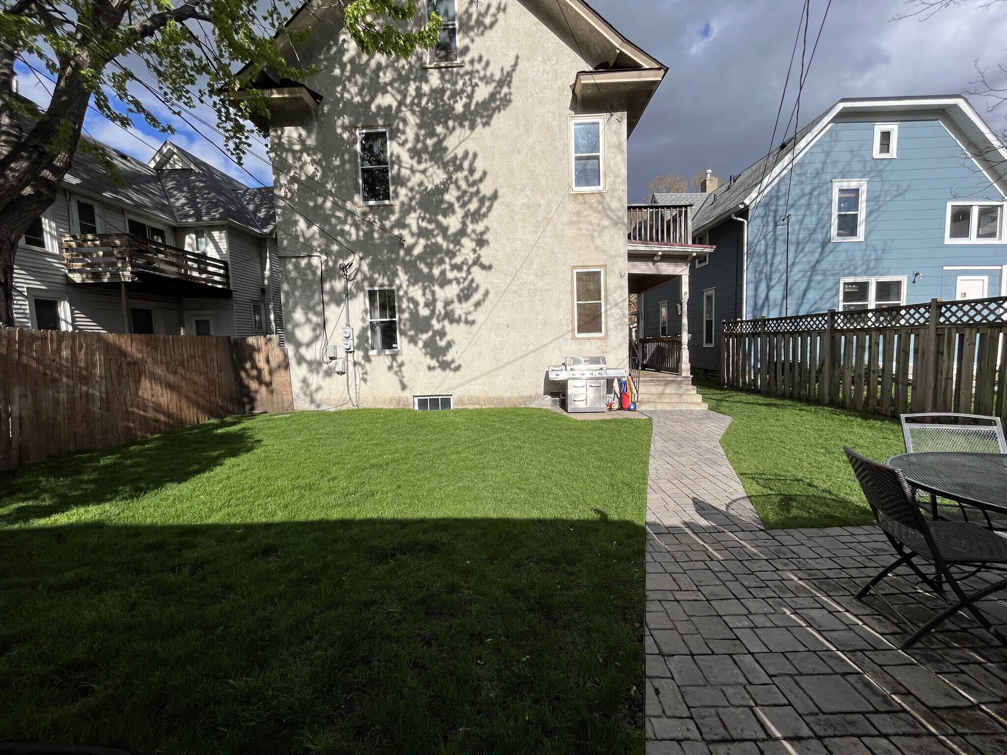 Back Yard - 1534 Jefferson St NE