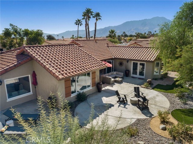 Building Photo - 8780 Warwick Dr