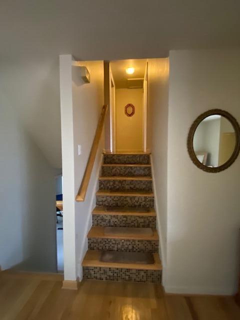 Building Photo - 1280 Kuehnle Ct