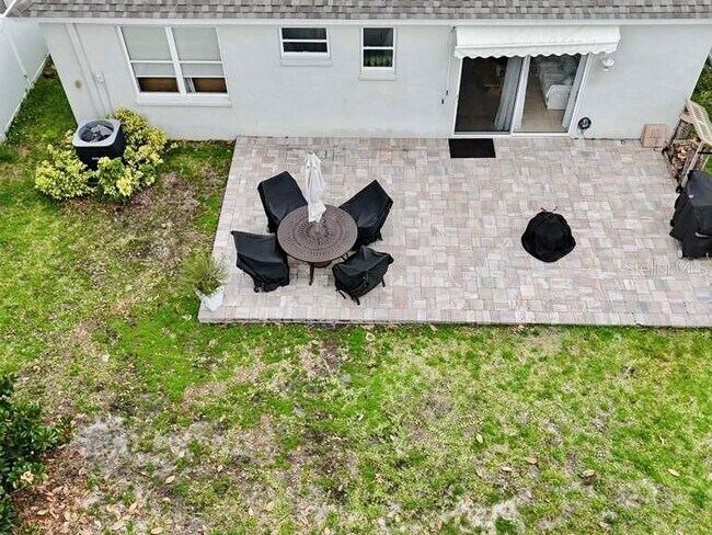 Building Photo - 24900 Oakhaven Ct
