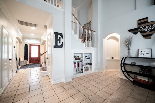 Building Photo - 5810 Misty Island Ct