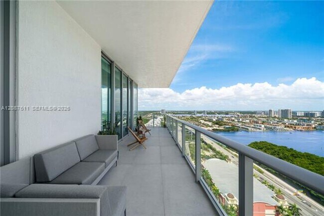 Building Photo - 330 Sunny Isles Blvd