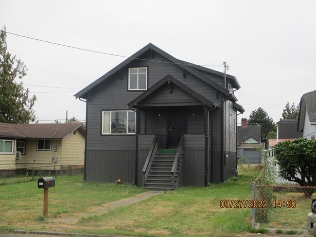 Building Photo - 1415 W Second St