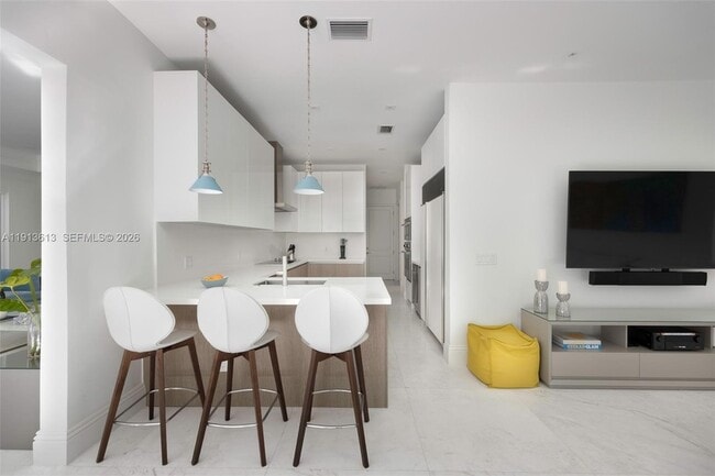 Building Photo - 2760 Brickell Ct