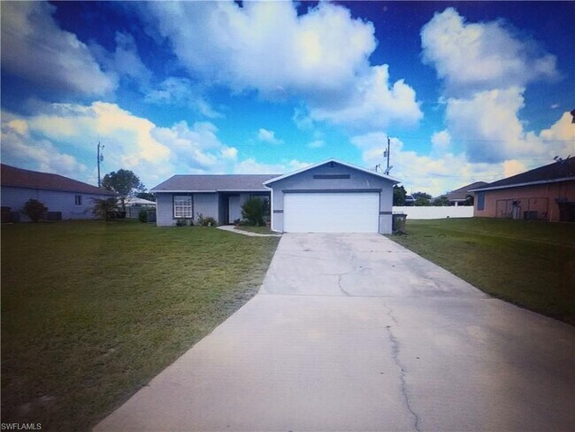 Primary Photo - 4110 SW 8th Pl