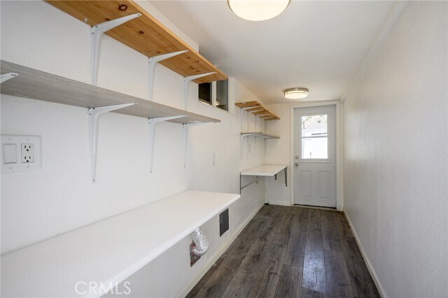 Building Photo - 8337 Valecrest Dr