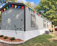 Building Photo - 100 Arkansas St