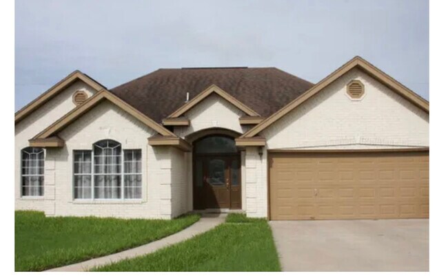 Building Photo - 5221 Tallow Ct