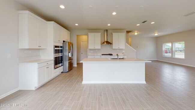Building Photo - 45 Newton Ln