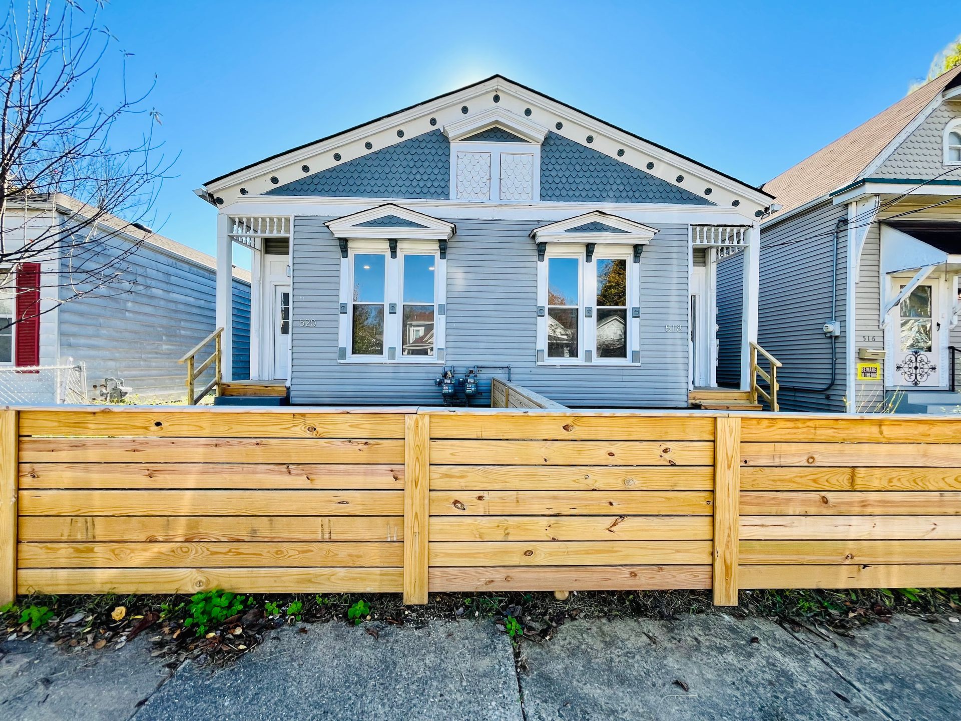 Building Photo - 518 Camp St