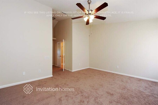 Building Photo - 10408 Hunters Haven Blvd