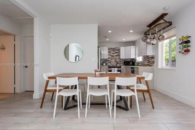 Building Photo - 350 NW 50th St