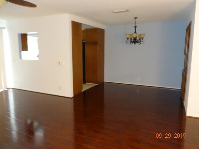 Building Photo - 7818 Hampton Ln
