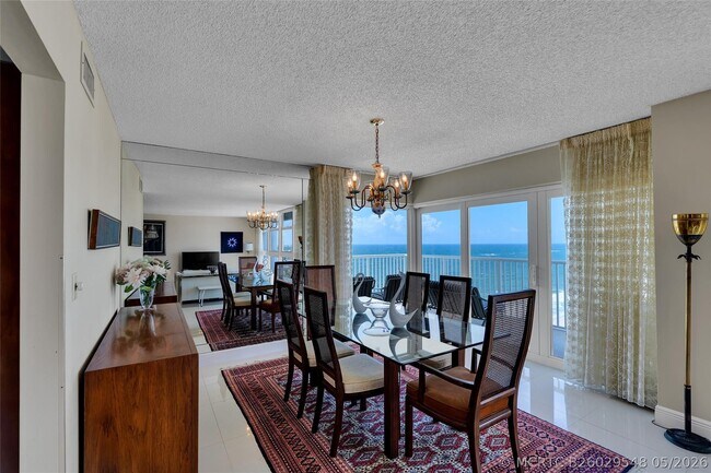 Building Photo - 1370 S Ocean Blvd