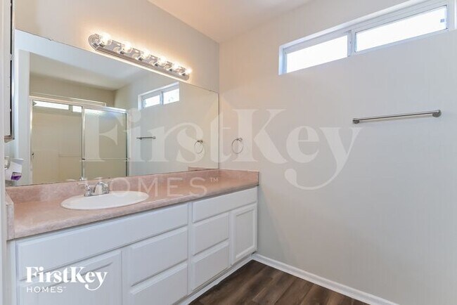 Building Photo - 4099 S Apache Well Dr