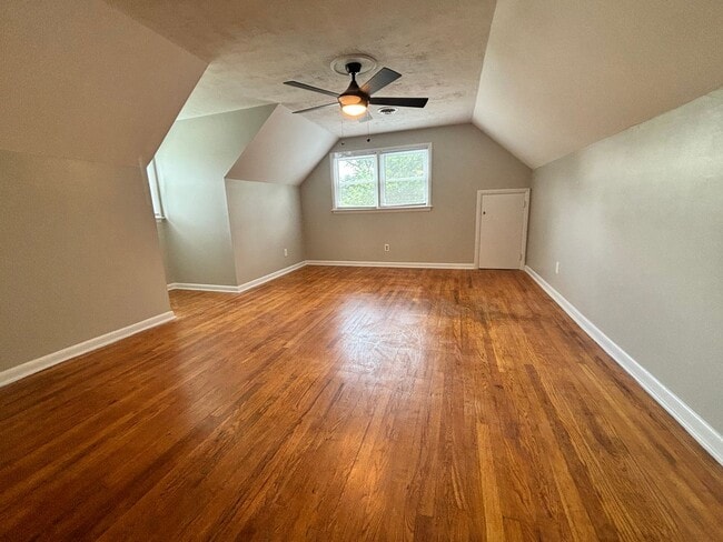 Building Photo - Eager to be in Northwoods? Check out Edgew...