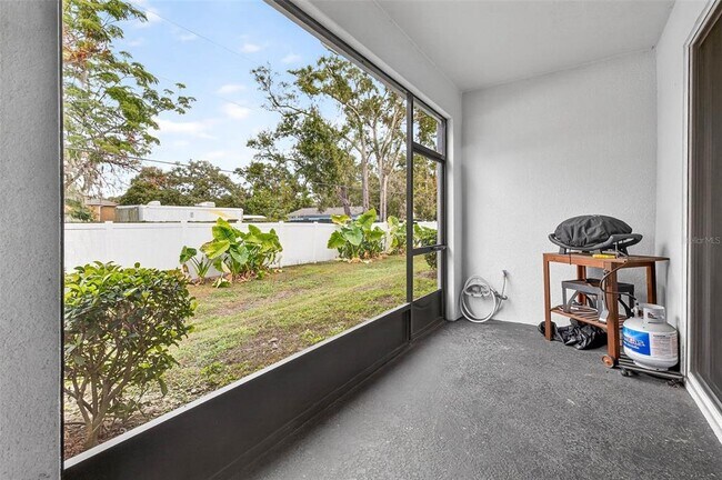 Building Photo - 2140 Laceflower Dr