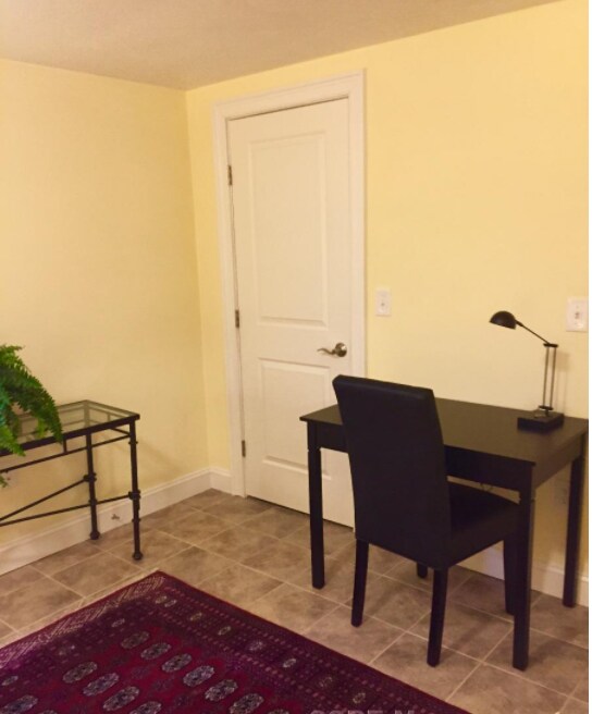 Building Photo - 64-66 Litchfield St