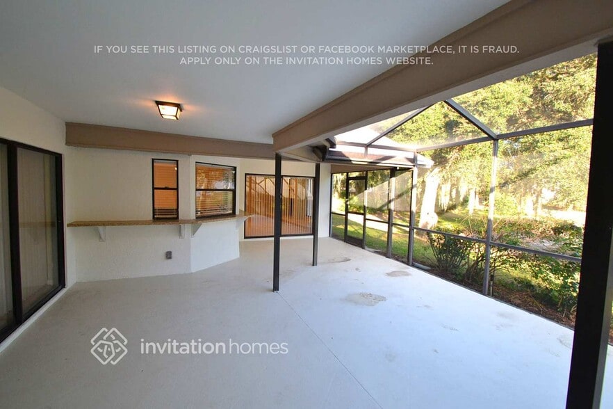 Building Photo - 3214 N Thackery Wy