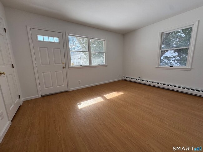 Building Photo - 57 Dean St