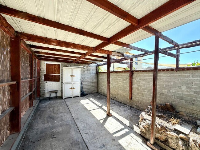 Building Photo - 4511 52nd St