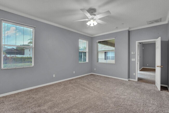 Building Photo - 10029 Silk Grass Dr