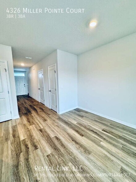 Building Photo - 4326 Miller Pointe Ct