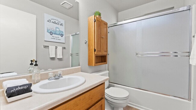 Building Photo - 2301 Sierra Highlands Dr
