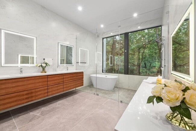 Building Photo - 3415 Rosefinch Trail