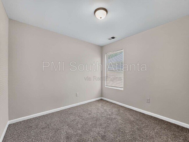 Building Photo - 6446 Grey Fox Way