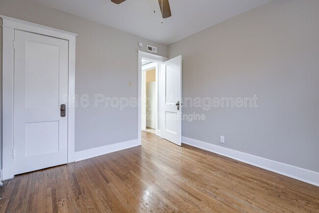 Building Photo - 513 Prospect Ave